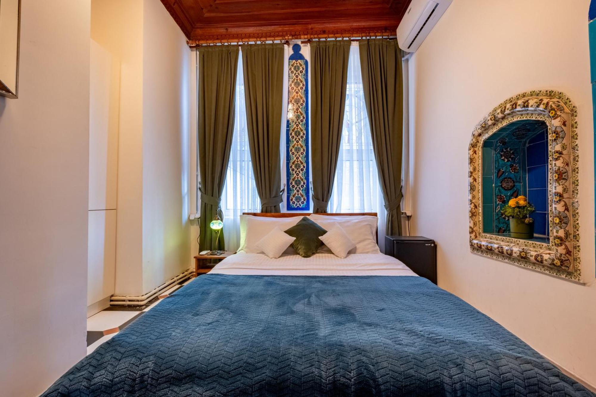 Nevalist Hotel Istanbul Bagian luar foto