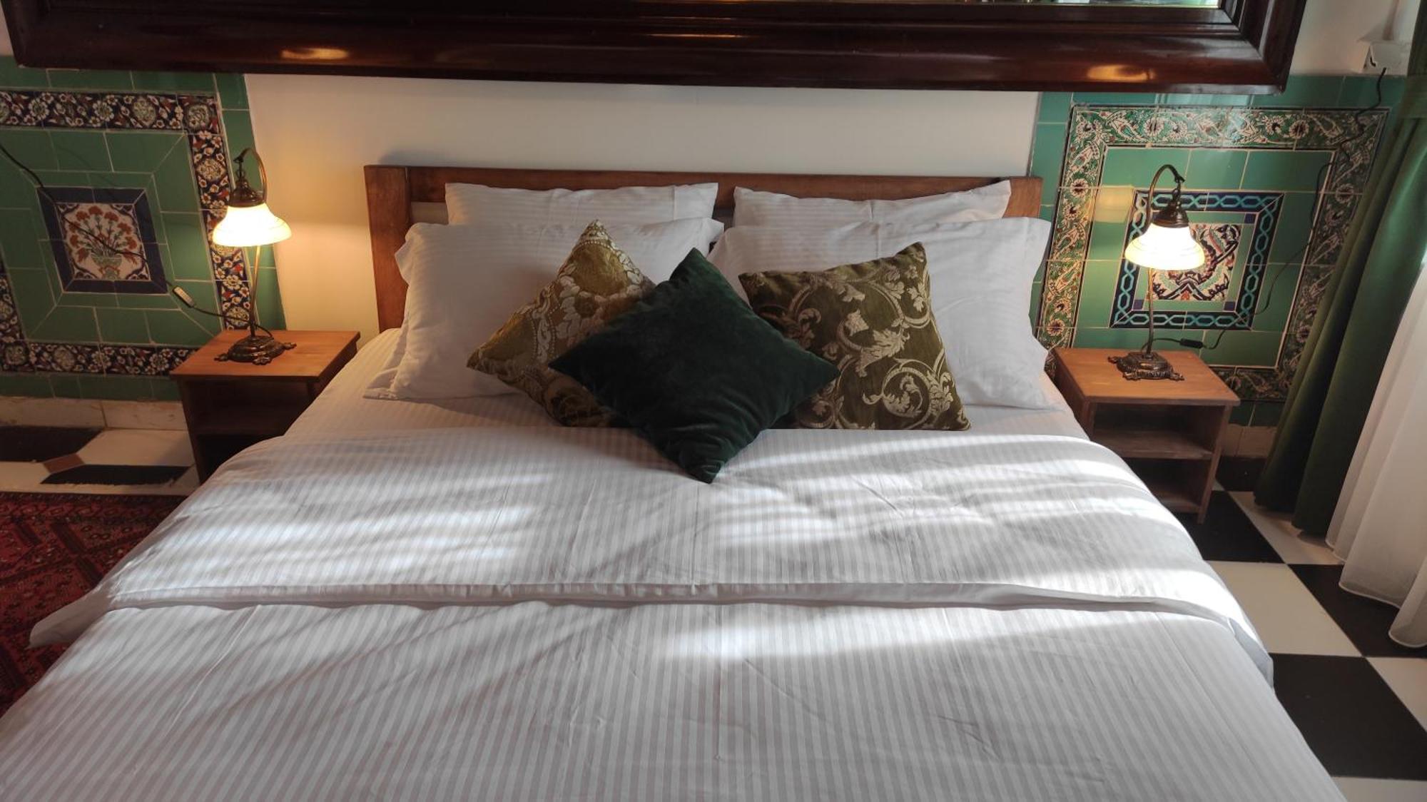 Nevalist Hotel Istanbul Bagian luar foto